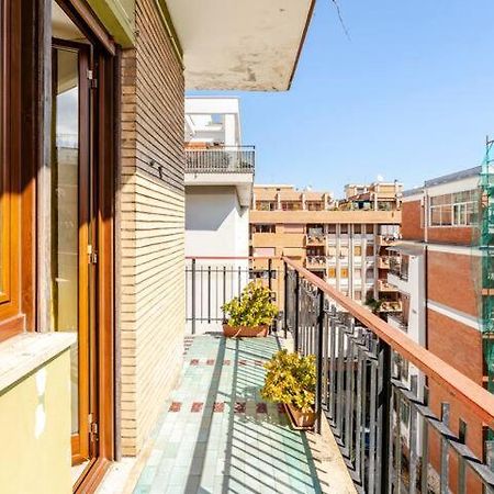 Casa Daniele Apartment ลิโด ดิ ออสเตีย ภายนอก รูปภาพ